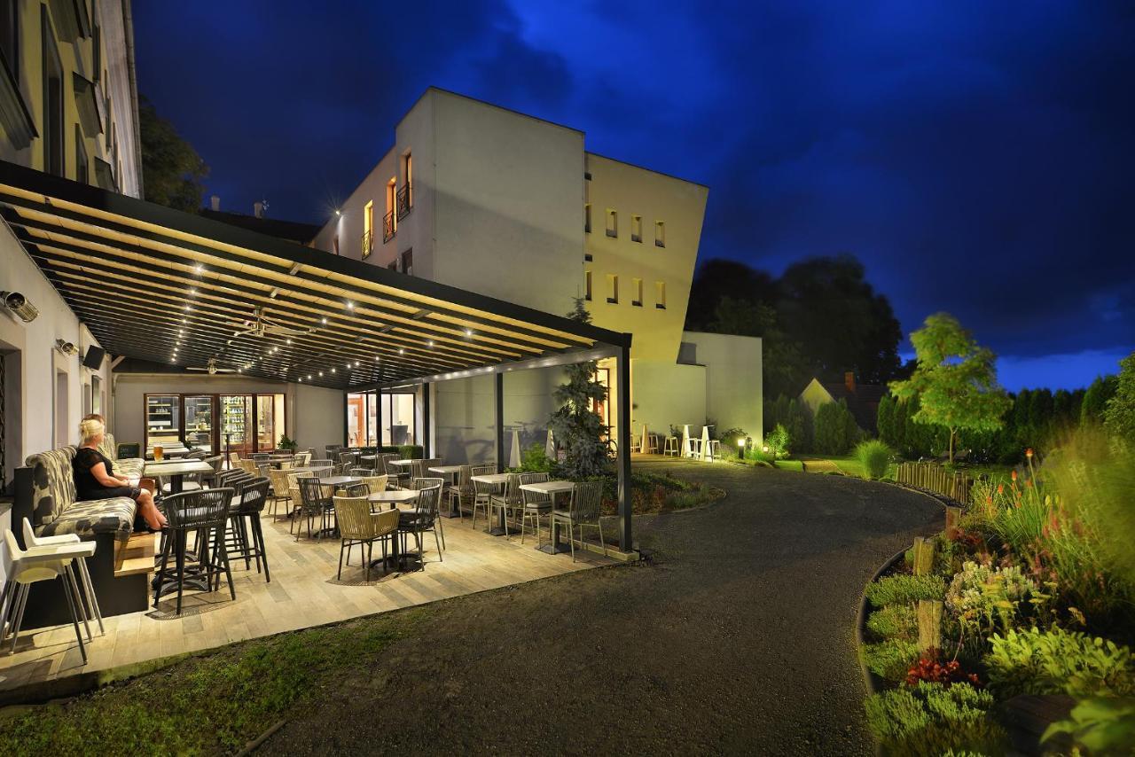 Chateau Loucen Garden Retreat Dış mekan fotoğraf