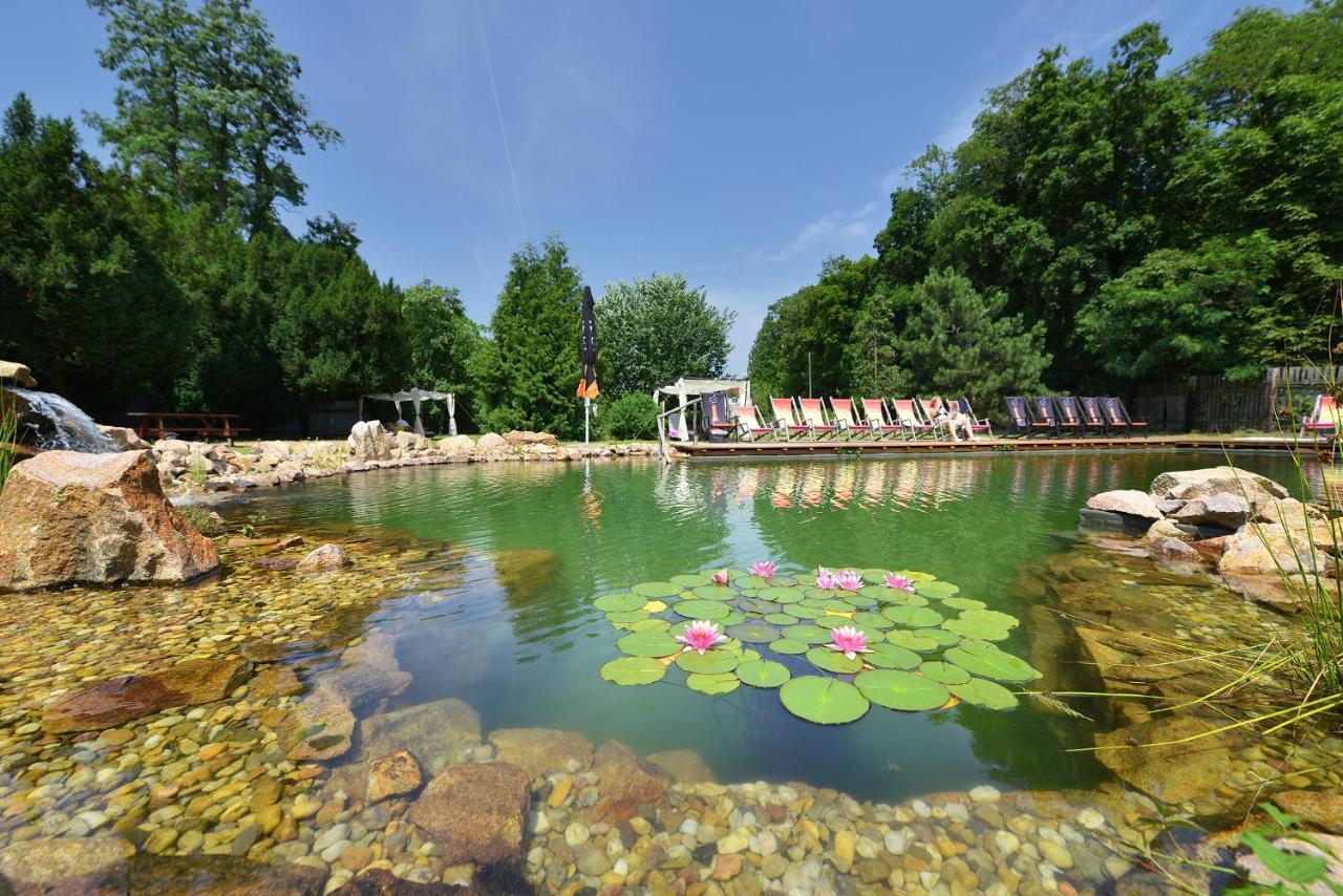 Chateau Loucen Garden Retreat Dış mekan fotoğraf