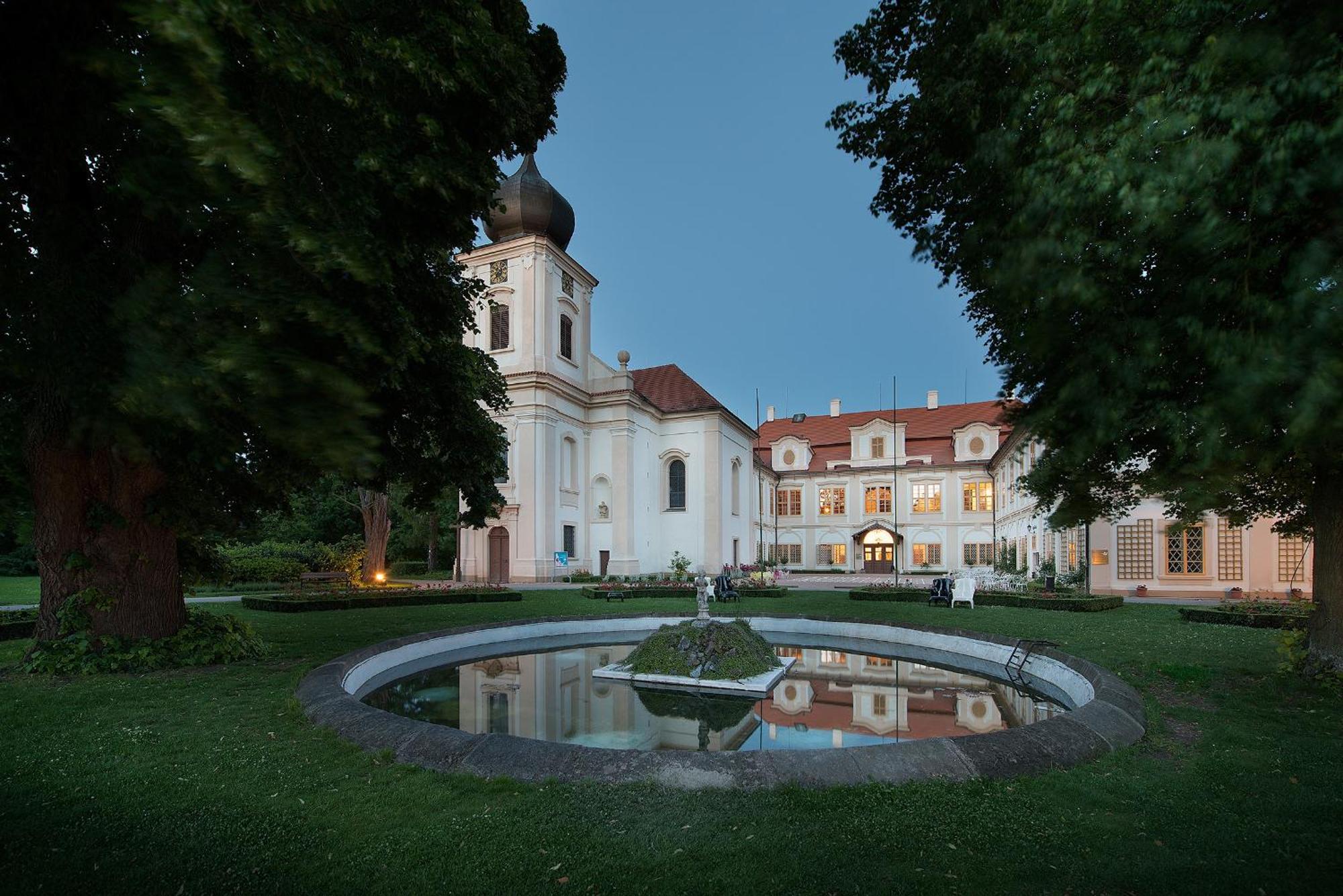 Chateau Loucen Garden Retreat Dış mekan fotoğraf