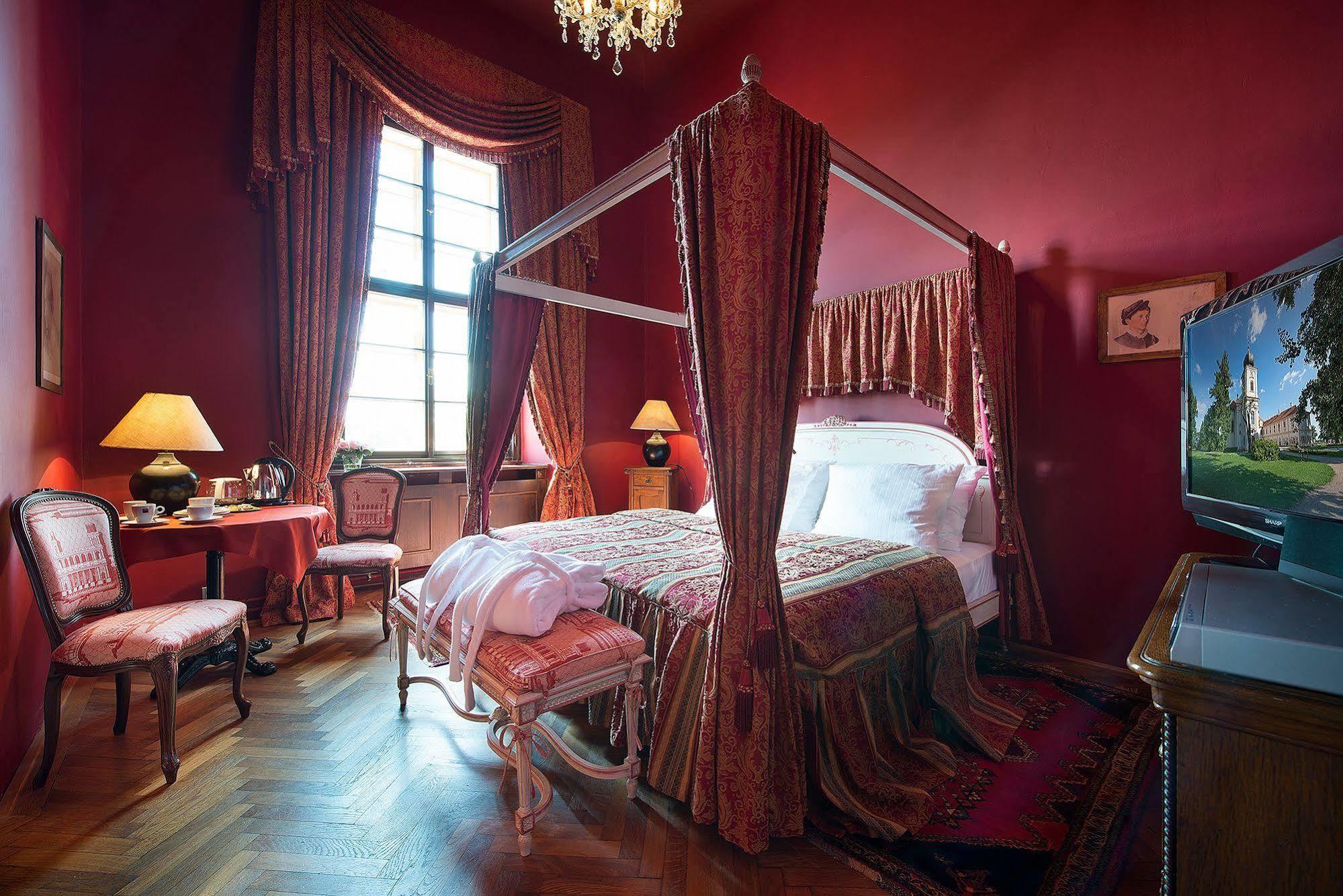 Chateau Loucen Garden Retreat Dış mekan fotoğraf